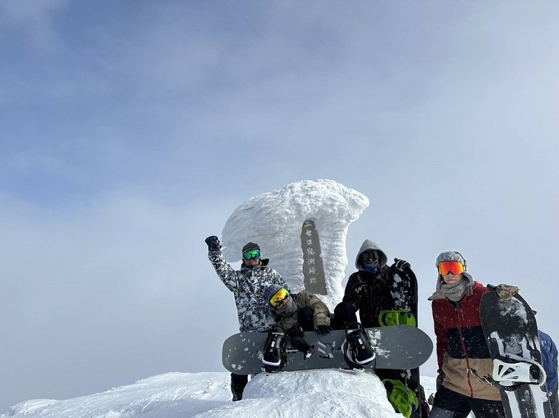 ニセコ登頂.jpg